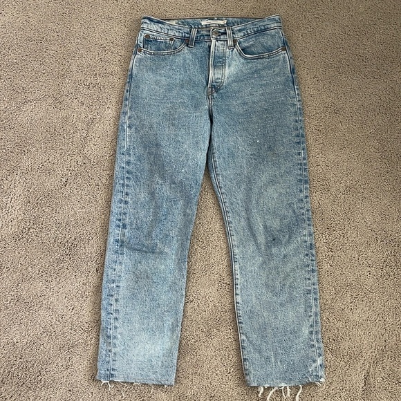 Levi's Denim - Levi’s Wedgie Straight Jeans Size 27